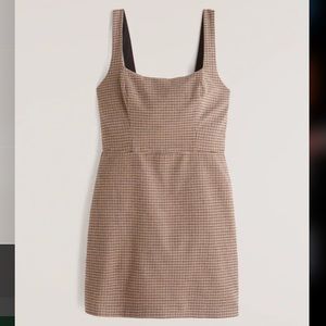 Abercrombie “90s Pinafore Dress”